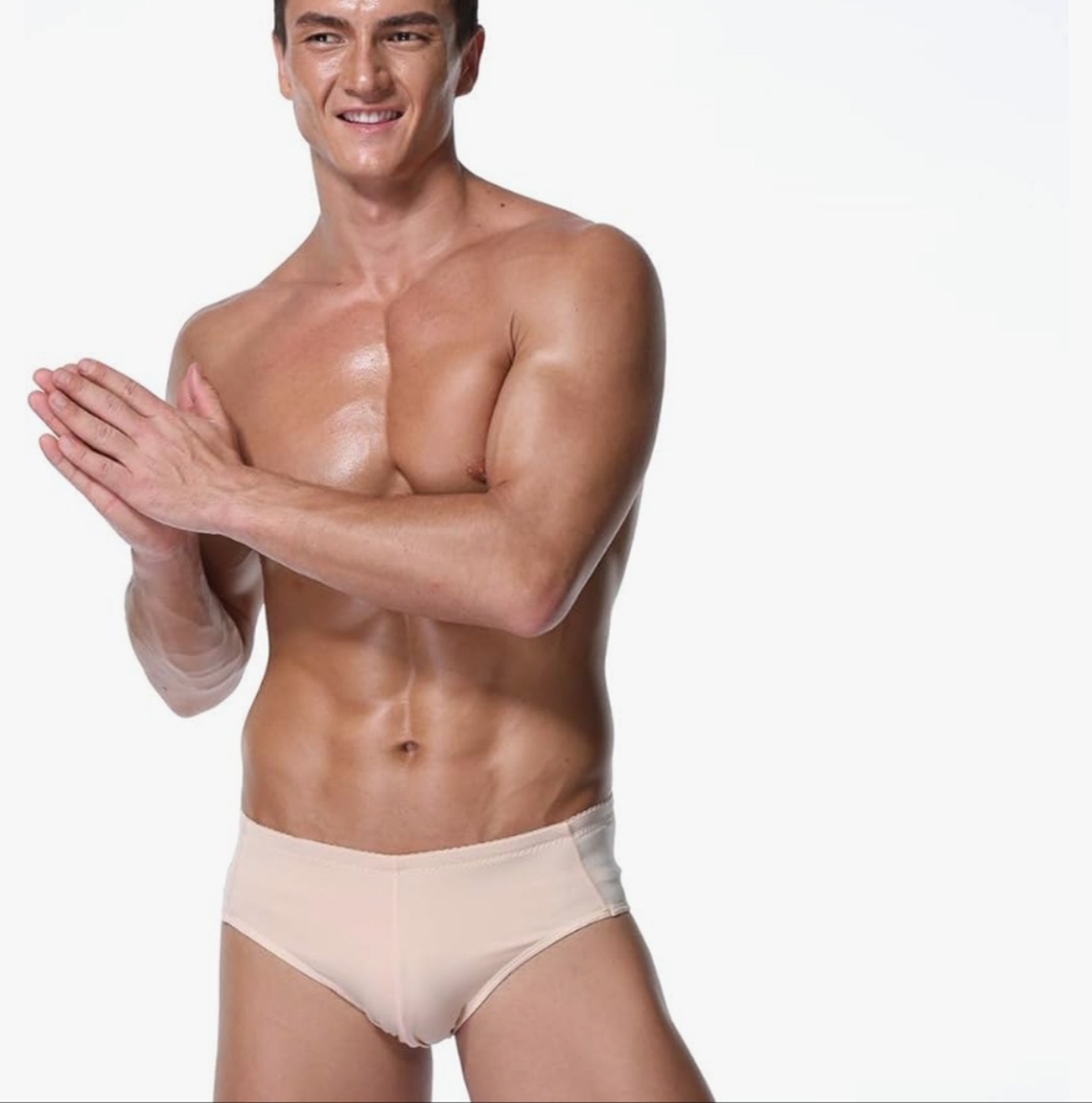 Men's butt-lift briefs with removable pads. (NWOT)